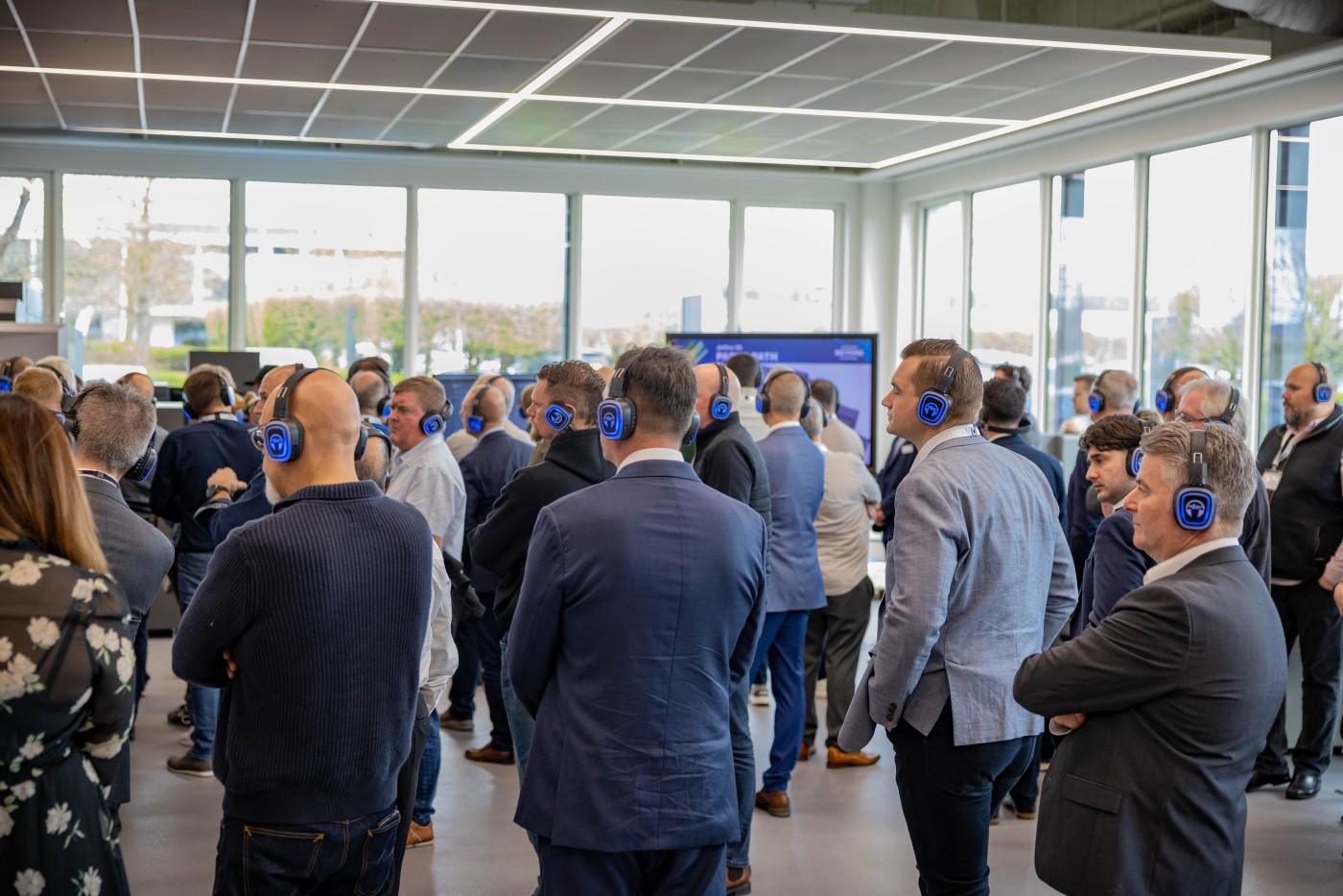 Customers_Beyond_the_machine_event