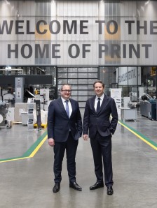 From left: Dr. David Schmedding, Chief Technology & Sales Officer, Jürgen Otto, Chief Executive Officer