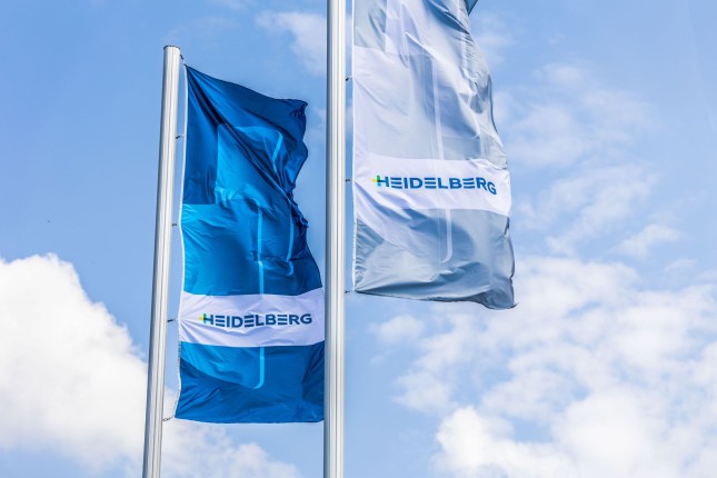 HEIDELBERG refuerza su estructura financiera: la ampliación anticipada y el aumento de la línea de crédito sindicada constituyen una base sólida para la financiación
