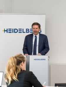 Jürgen Otto (Chief Executive Officer)