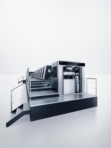 Speedmaster XL 106 raised with logistic system