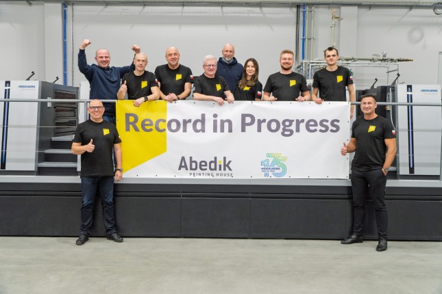 Drukarnia ABEDIK ustanawia rekord świata w liczbie wydrukowanych arkuszy na maszynie Heidelberg Speedmaster XL 106-8-P 18k