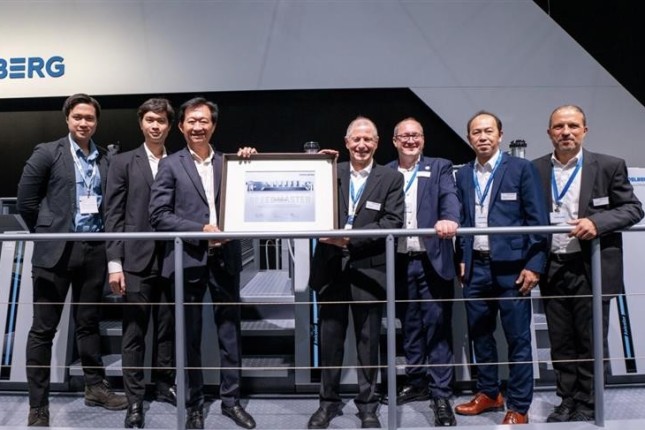 Thung Hua Sinn (Thailand) confirmed order for seven new Speedmaster XL 75 with HEIDELBERG at drupa 2024.